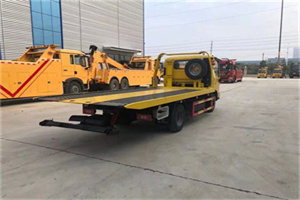 兴宁非事故拖车