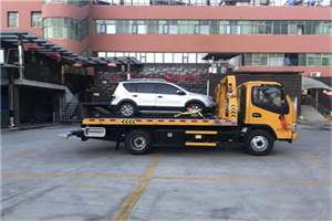 兴宁汽车紧急补胎换胎救援